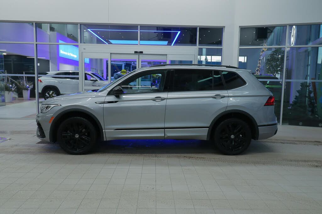 2022 Volkswagen Tiguan Comfortline R-Line Black 4Motion