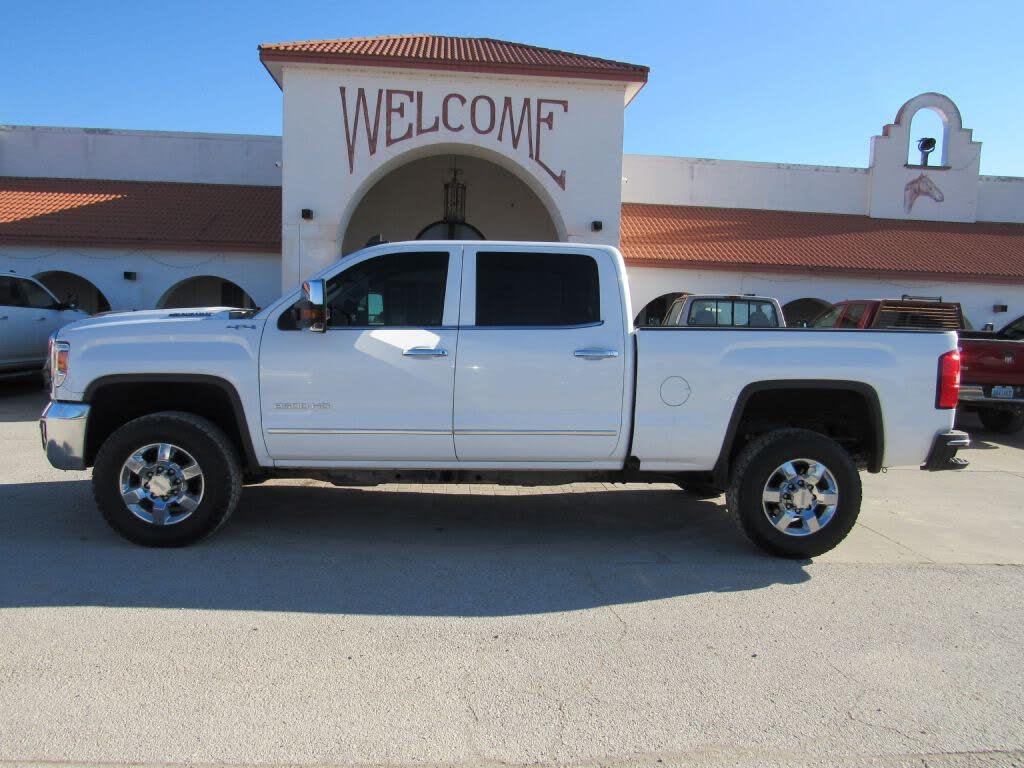 2018 GMC Sierra 2500HD SLT Crew Cab SB 4WD