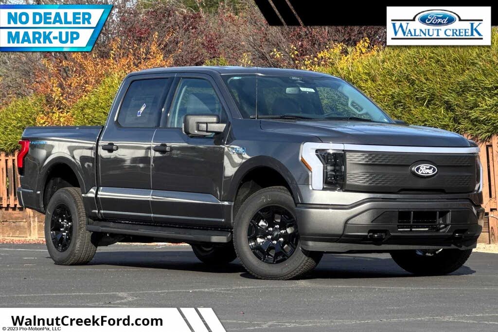 2025 Ford F-150 Lightning XLT SuperCrew AWD