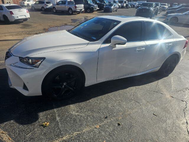 2018 Lexus IS 300 RWD
