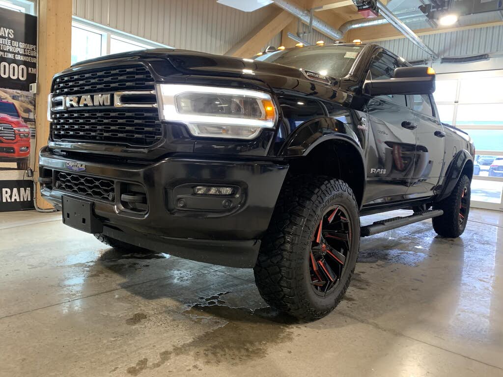 2022 RAM 2500 Big Horn Crew Cab 4WD