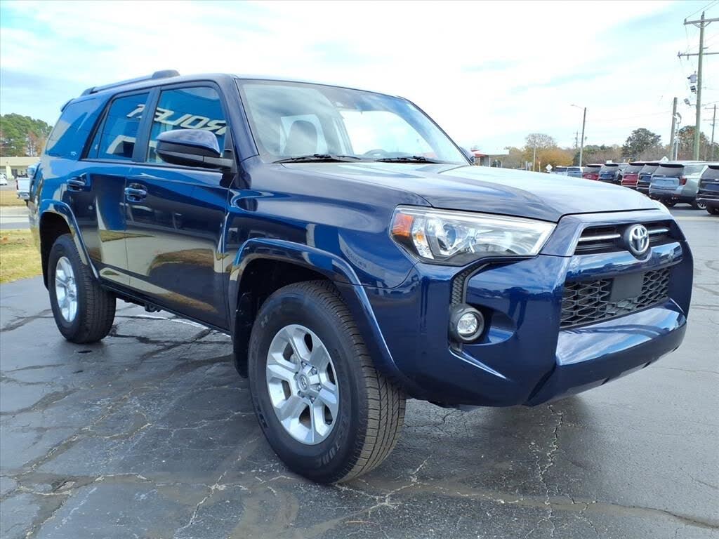 2024 Toyota 4Runner SR5 RWD