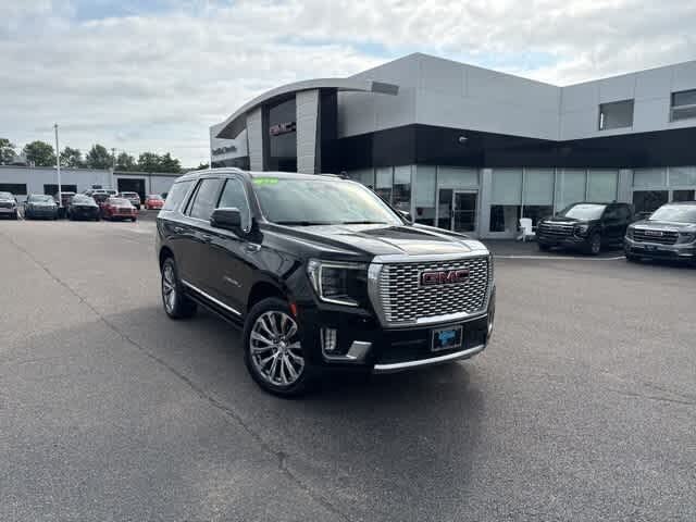 2022 GMC Yukon Denali 4WD