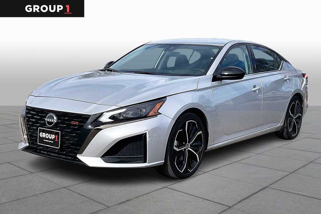 2024 Nissan Altima 2.5 SR FWD