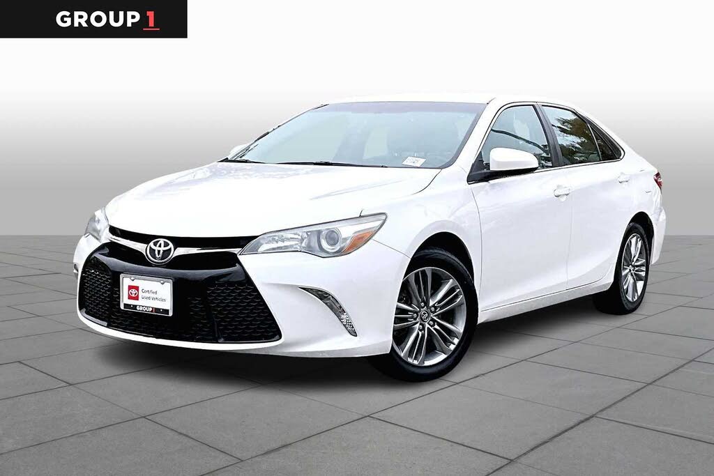 2016 Toyota Camry SE