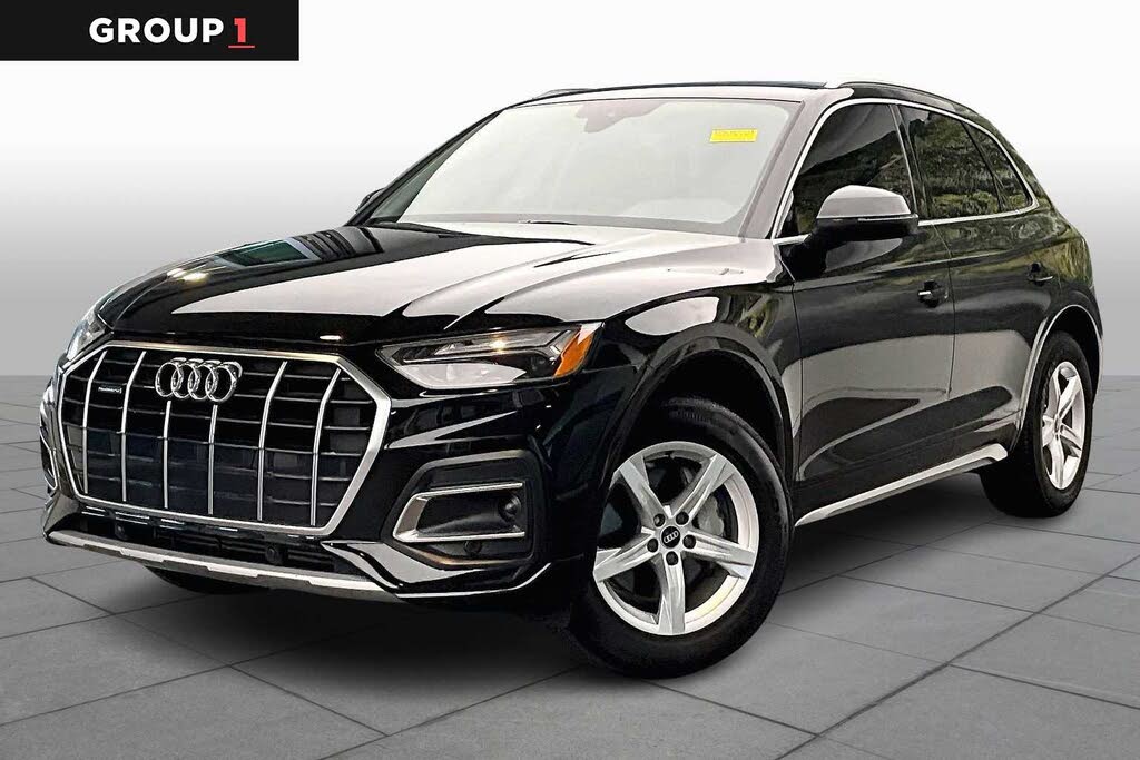 2023 Audi Q5 quattro Premium 40 TFSI