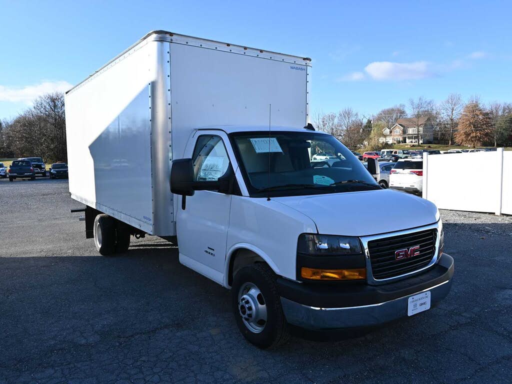 2023 GMC Savana Chassis 4500 177 Cutaway RWD