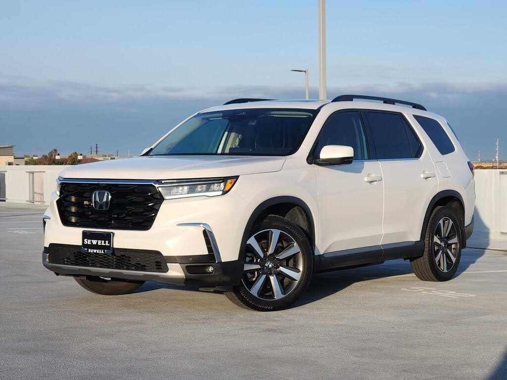 2023 Honda Pilot Elite AWD