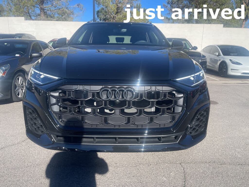 2025 Audi Q8 quattro Premium Plus 55 TFSI