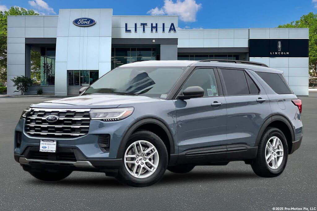 2026 Ford Explorer Active RWD