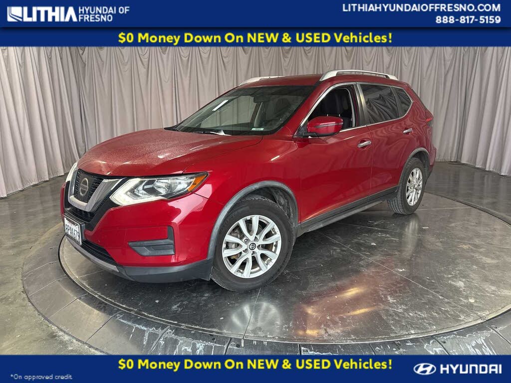 2017 Nissan Rogue SV FWD