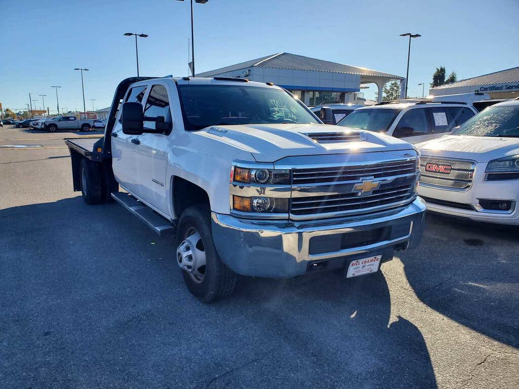 2018 Chevrolet Silverado 3500HD Work Truck Crew Cab LB DRW 4WD