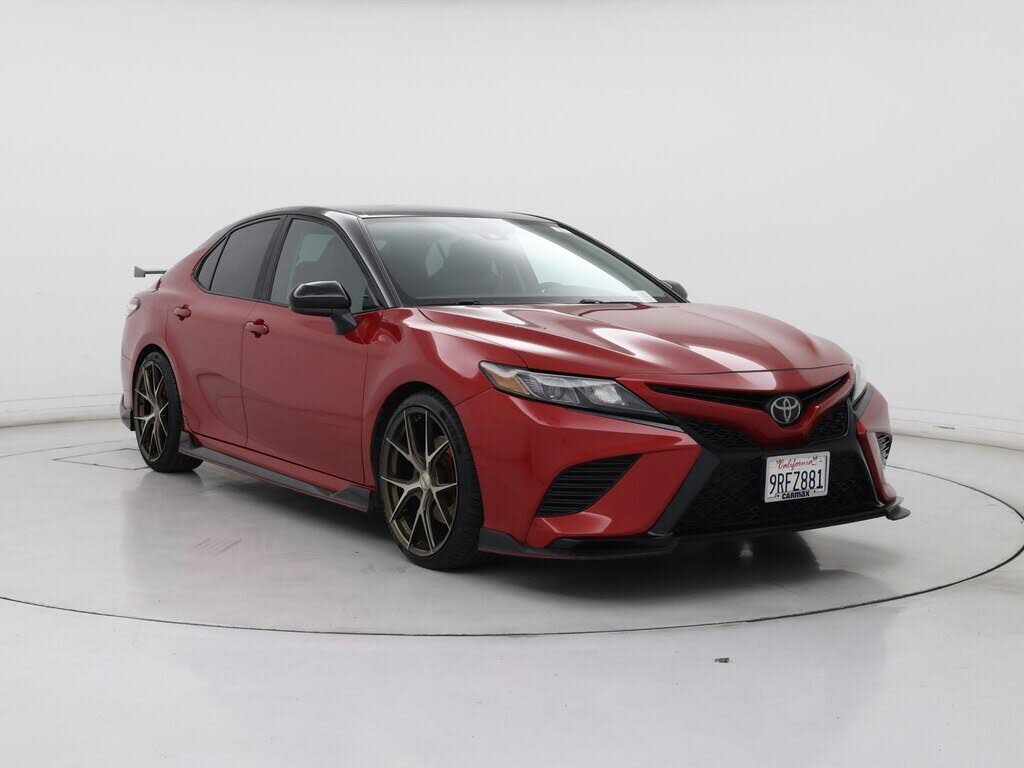 2020 Toyota Camry TRD FWD