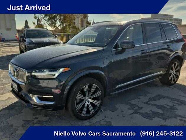 2022 Volvo XC90 Recharge Inscription 7-Passenger eAWD