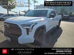 Toyota Tundra SR5 CrewMax Cab LB RWD