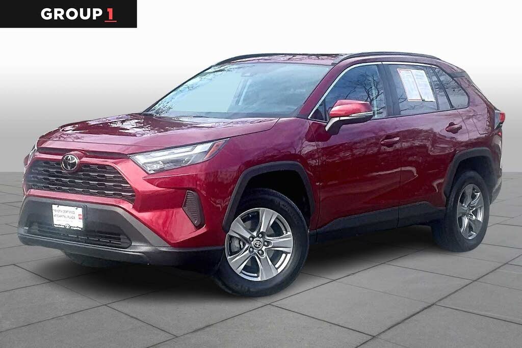 2024 Toyota RAV4 XLE AWD