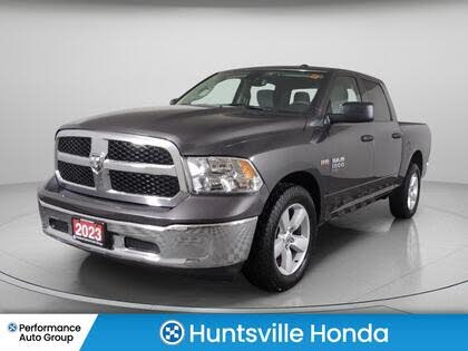 RAM 1500 Classic SLT Crew Cab 4WD 2023