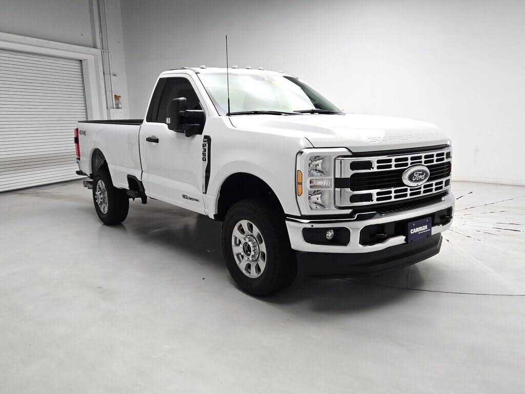 2024 Ford F-350 Super Duty XLT LB 4WD