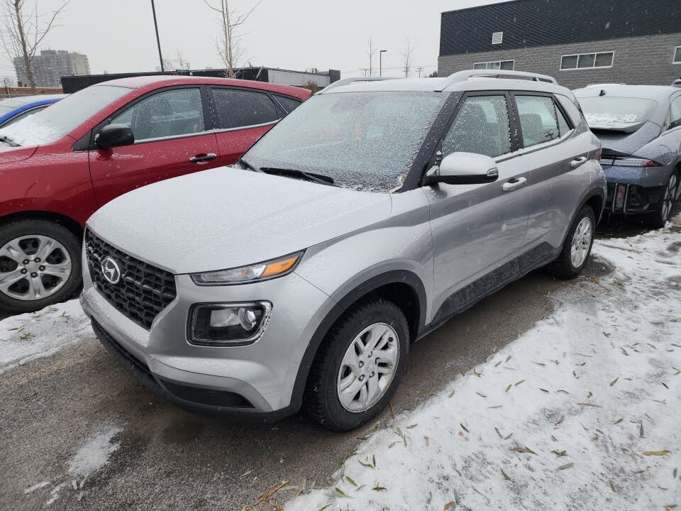 Hyundai Venue Preferred FWD 2024