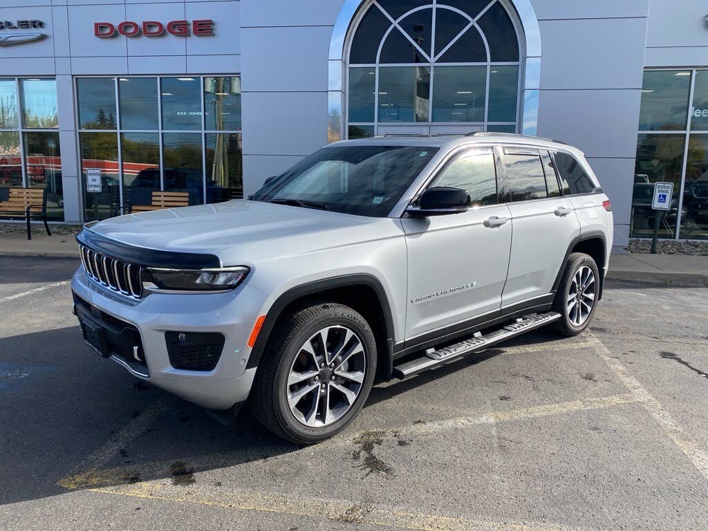 2024 Jeep Grand Cherokee Overland 4WD