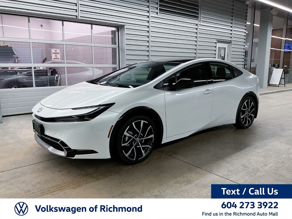 2025 Toyota Prius Plug-In Hybrid XSE FWD