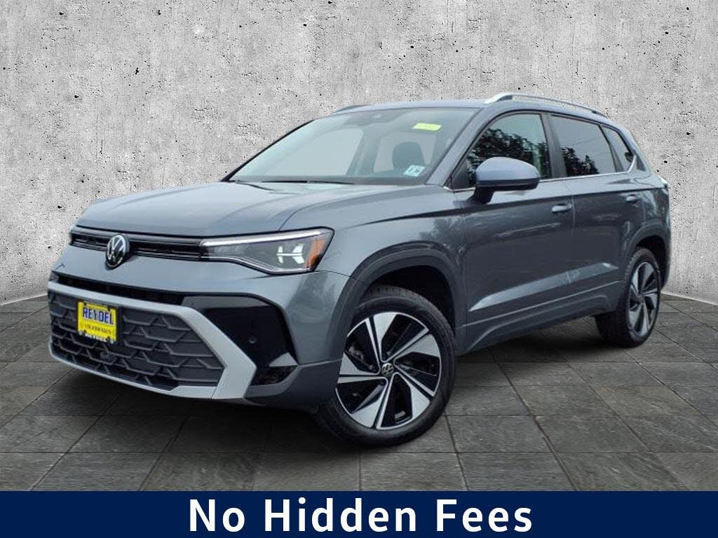 2025 Volkswagen Taos SE 4Motion