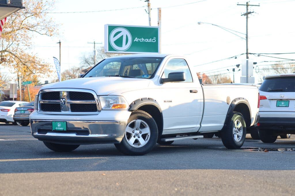2009 Dodge RAM 1500 SLT LB RWD