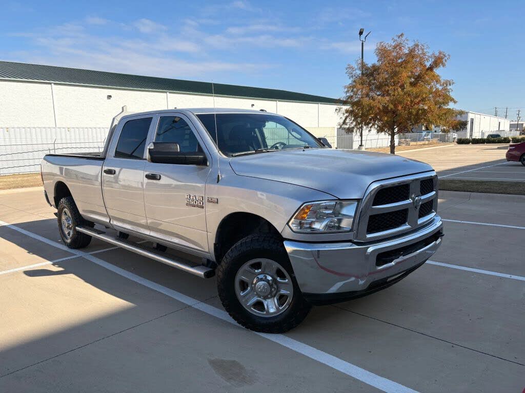 2015 RAM 2500 Tradesman Crew Cab LB 4WD