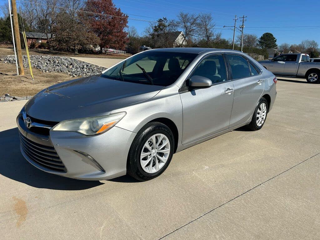 2015 Toyota Camry SE