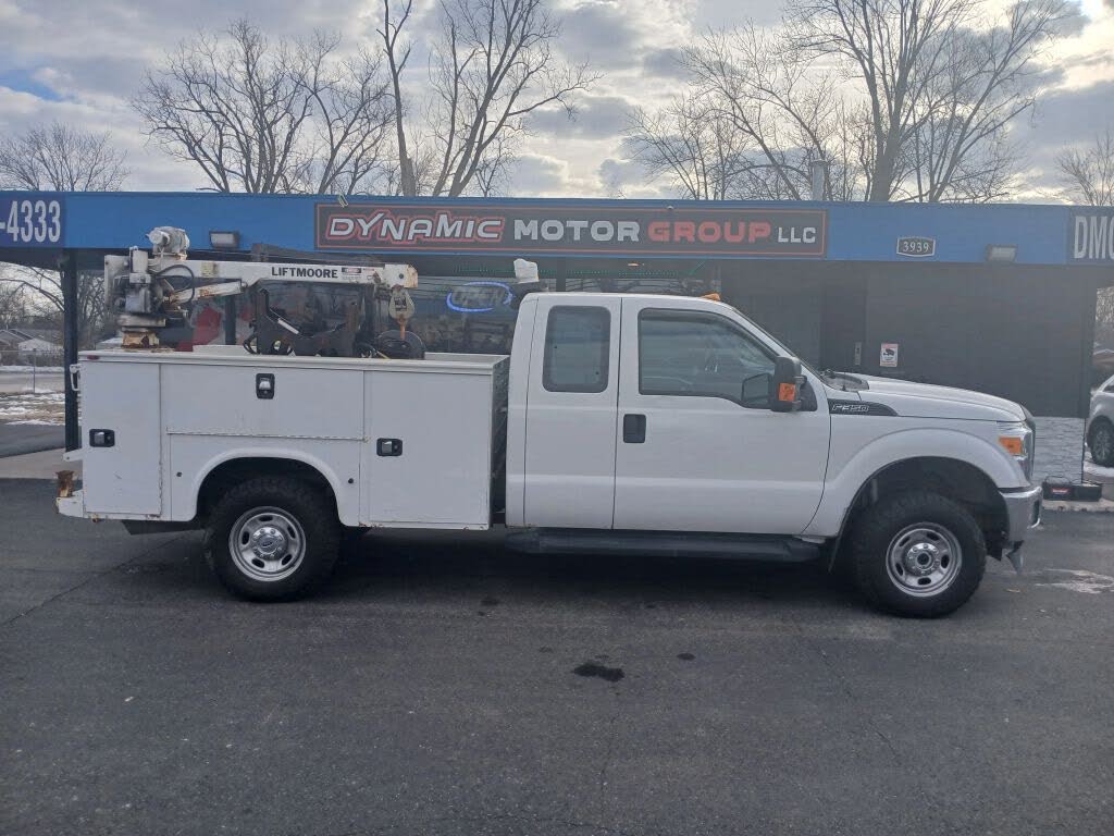 2016 Ford F-350 Super Duty XL SuperCab LB 4WD
