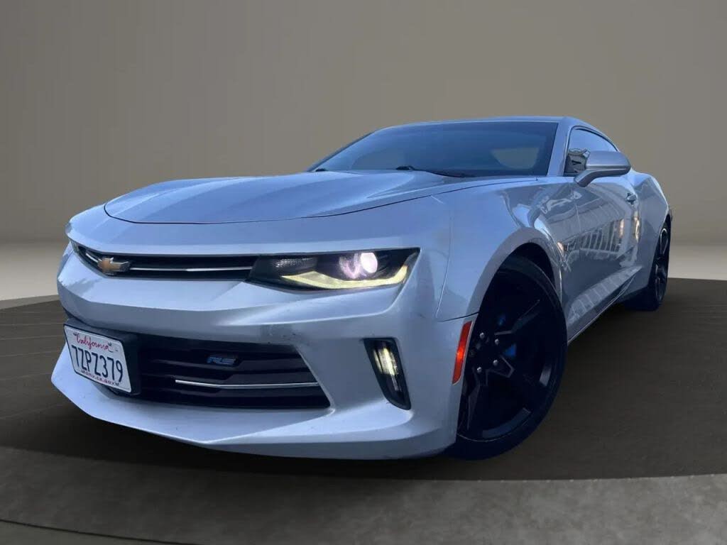 2017 Chevrolet Camaro 1LT Coupe RWD