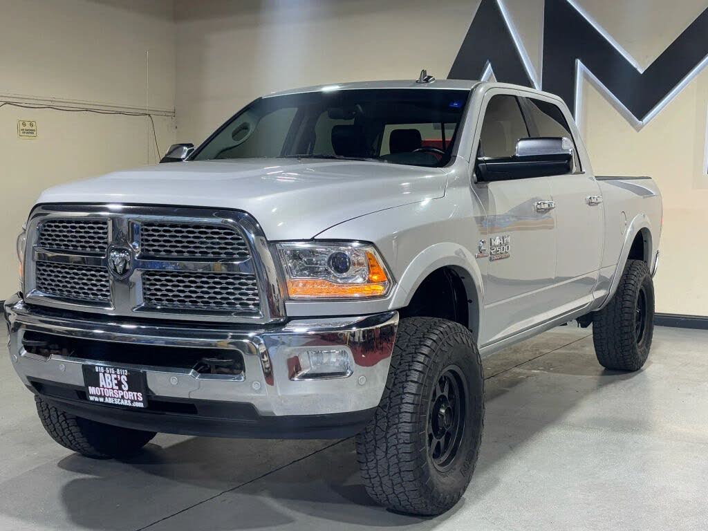2017 RAM 2500 Laramie Crew Cab 4WD