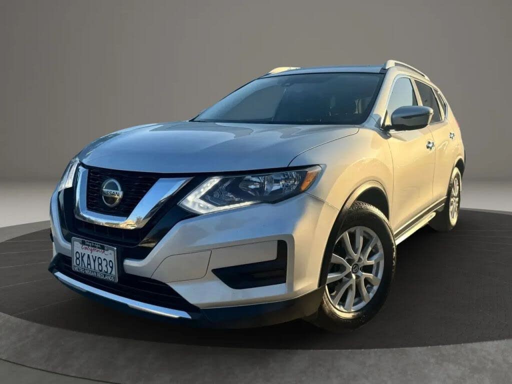 2019 Nissan Rogue SV FWD