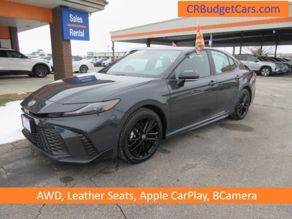 2025 Toyota Camry SE AWD