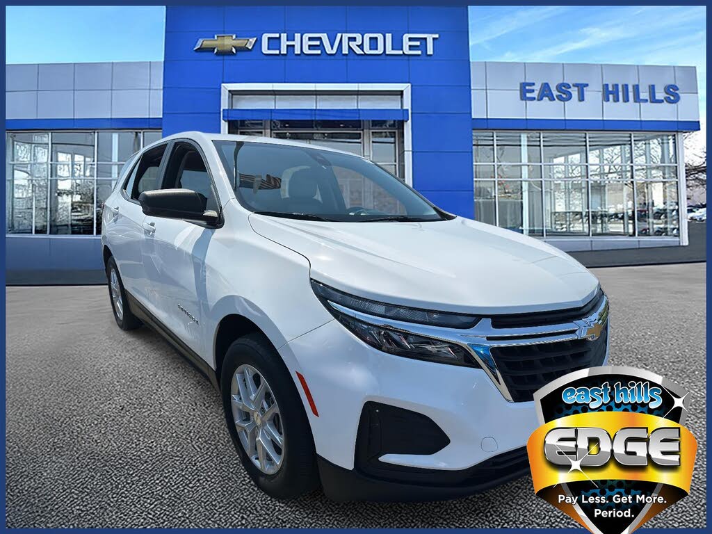 2022 Chevrolet Equinox LS AWD with 1LS