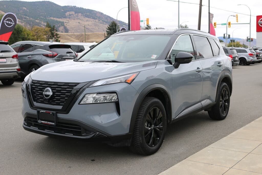 2023 Nissan Rogue SV Moonroof AWD