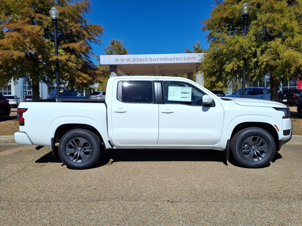 2026 Nissan Frontier SV Crew Cab RWD