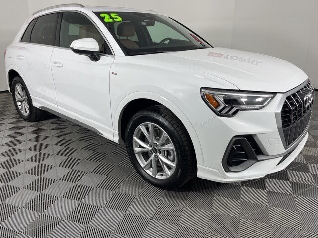 2025 Audi Q3 quattro Premium S Line 45 TFSI