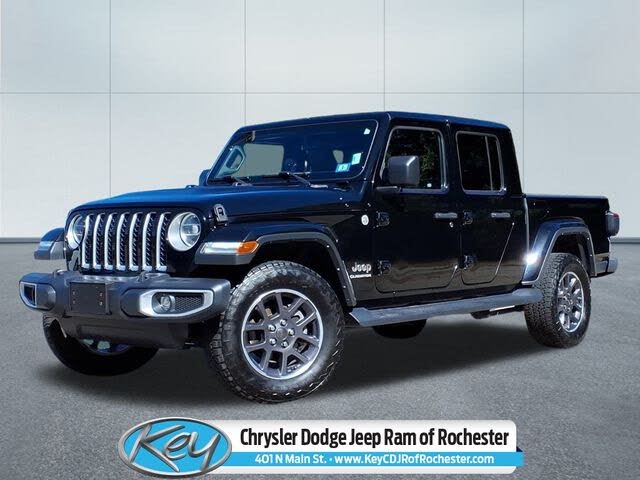 2022 Jeep Gladiator Overland Crew Cab 4WD