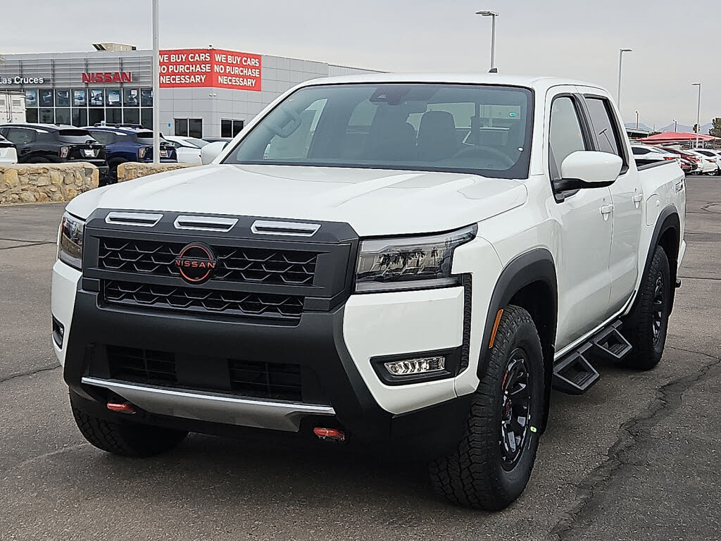 2026 Nissan Frontier PRO-4X Crew Cab 4WD