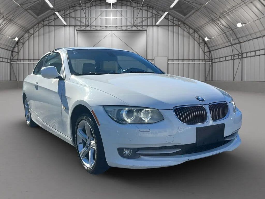 2013 BMW 3 Series 328i Convertible RWD
