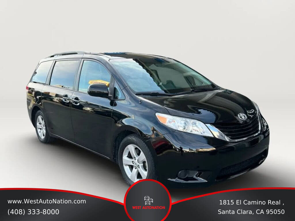 2013 Toyota Sienna LE 7-Passenger