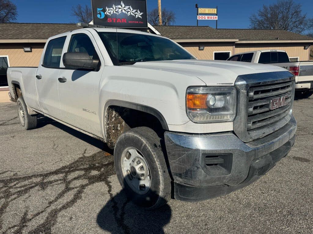 2017 GMC Sierra 2500HD Base Crew Cab SB