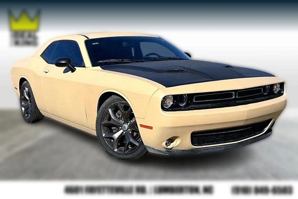 2018 Dodge Challenger SXT Plus RWD