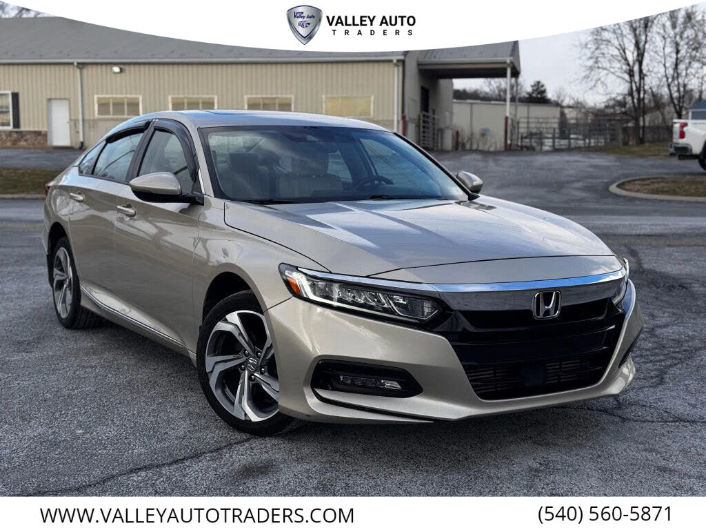 2018 Honda Accord 2.0T EX-L FWD with Navigation