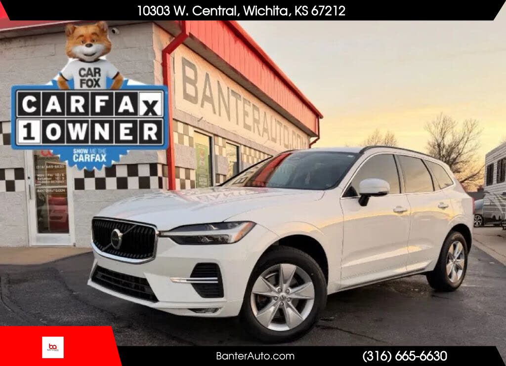 2022 Volvo XC60 B5 Momentum AWD