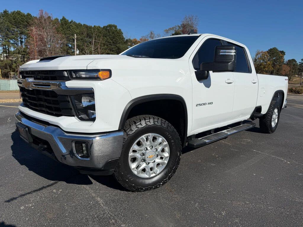 2024 Chevrolet Silverado 2500HD LT Crew Cab LB 4WD