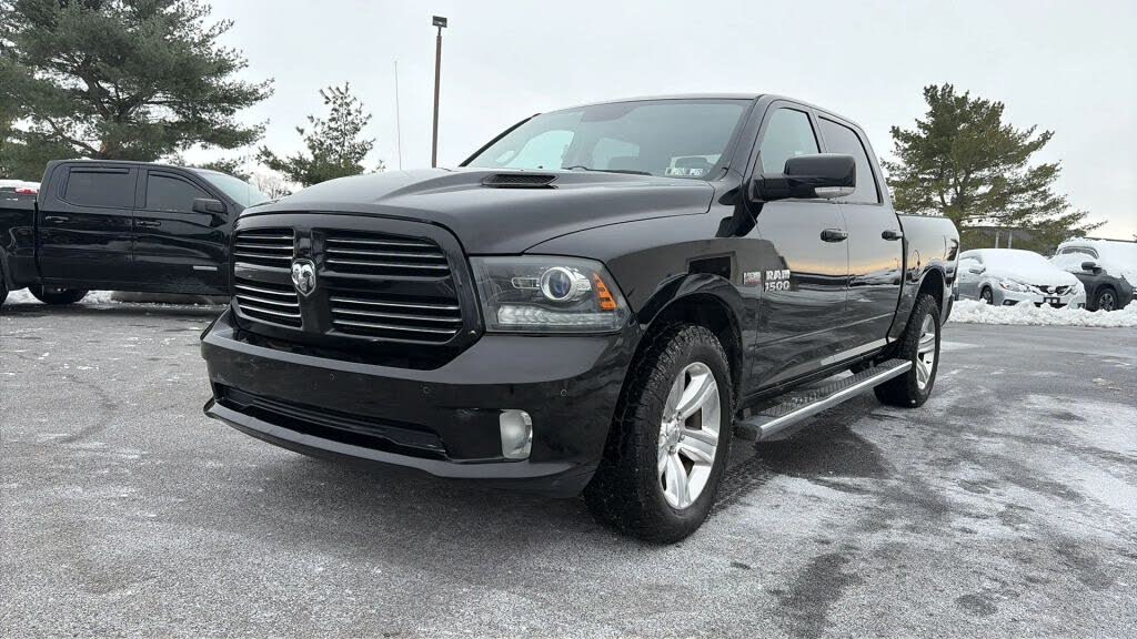 2015 RAM 1500 Sport Crew Cab 4WD