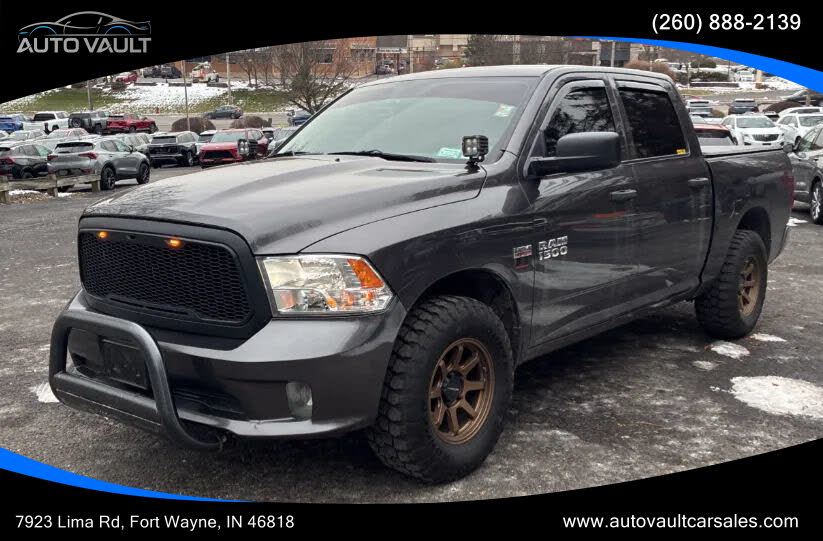 2015 RAM 1500 Express Crew Cab 4WD