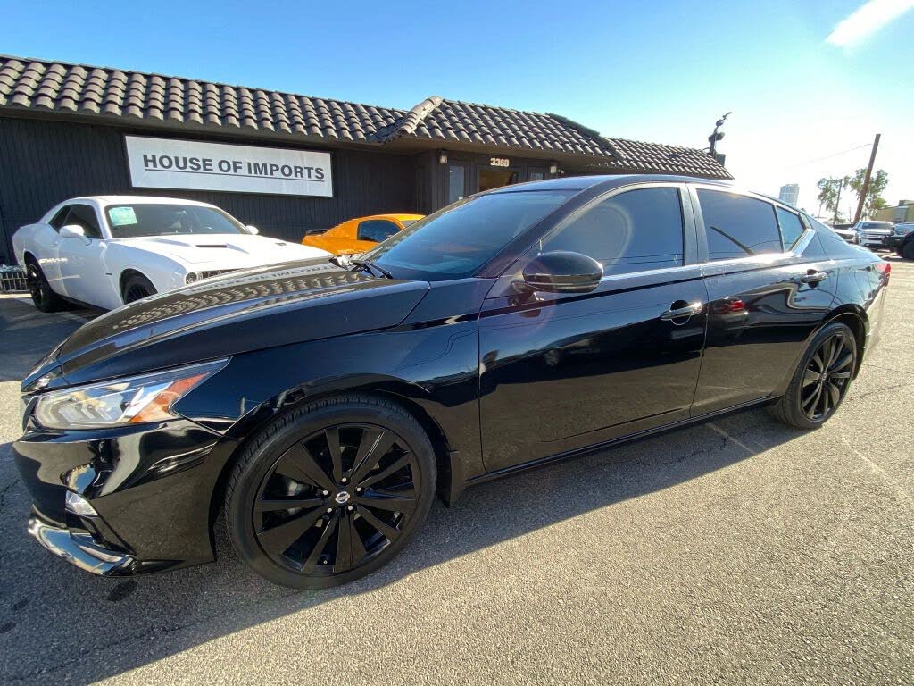 2022 Nissan Altima 2.5 SR FWD